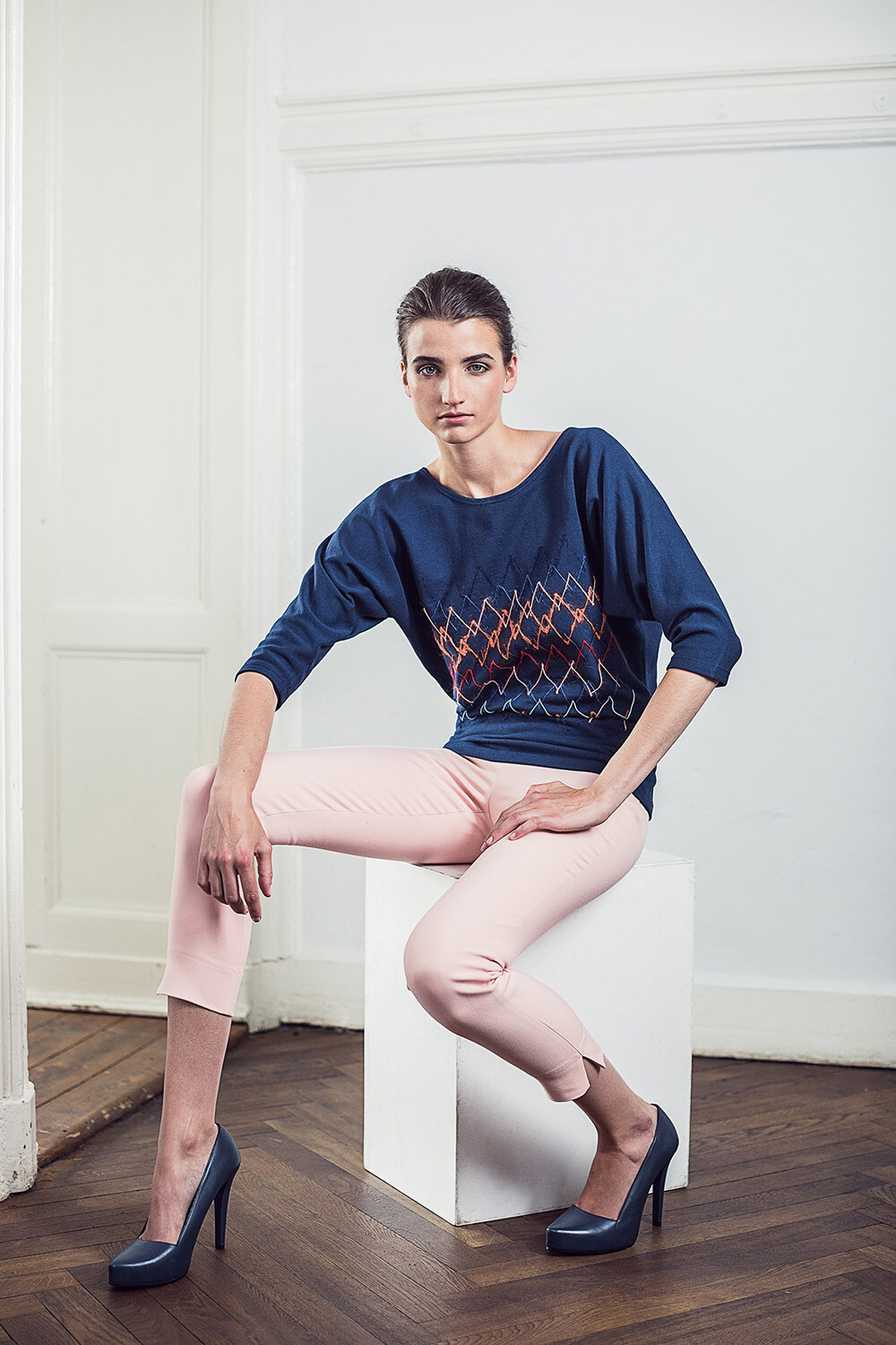 Besticktes Top – Tops & Blouses