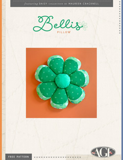 Bellis Pillow