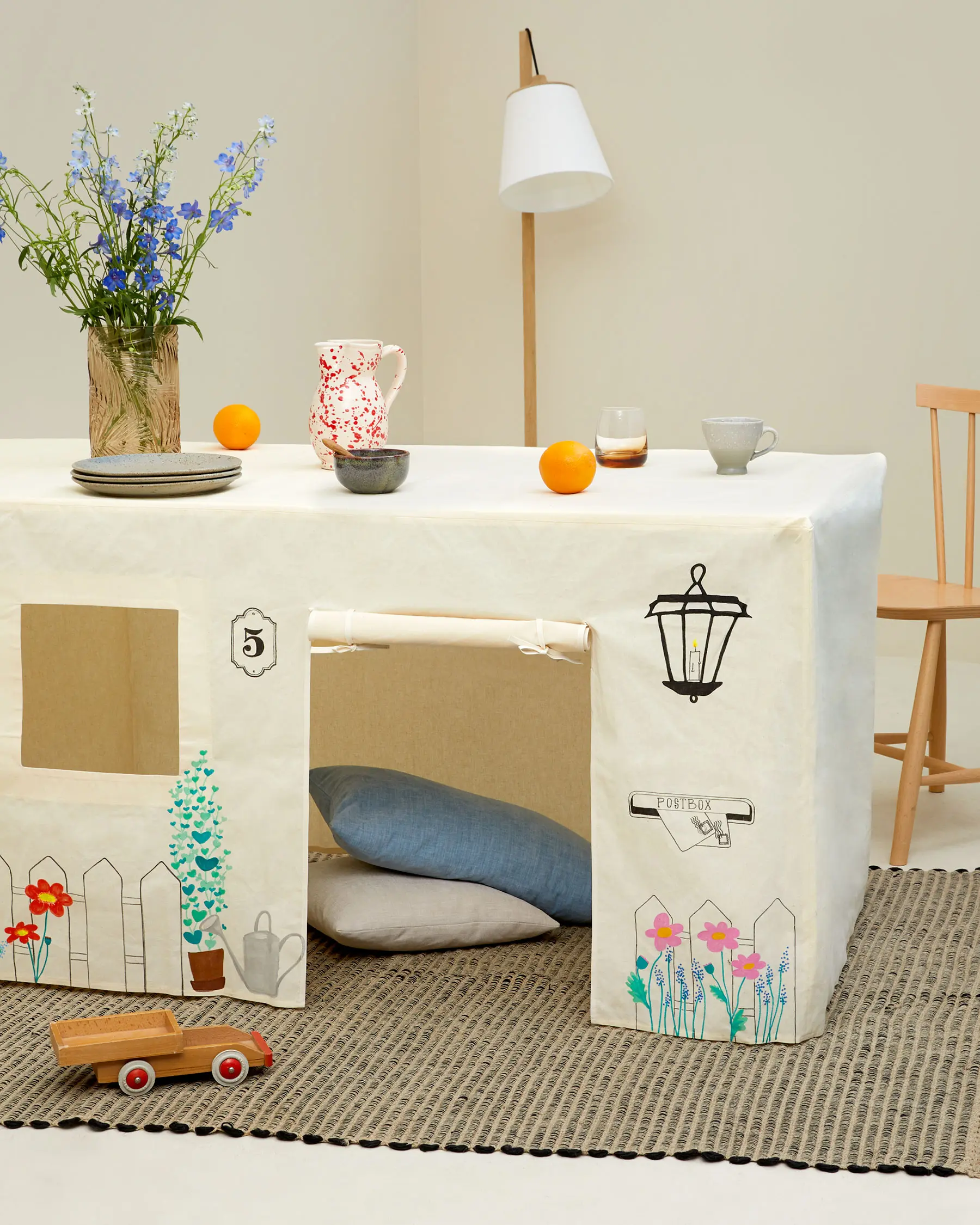 DIY Projekt DIY: Zelt für den Tisch – Knuffels/Speelgoed