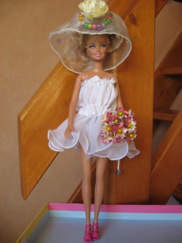 2 Barbiepop Trouwjurken