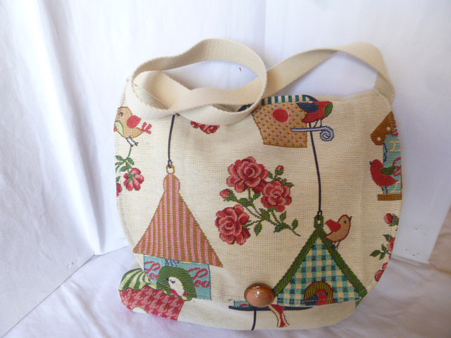 besace en tissu d'ameublement