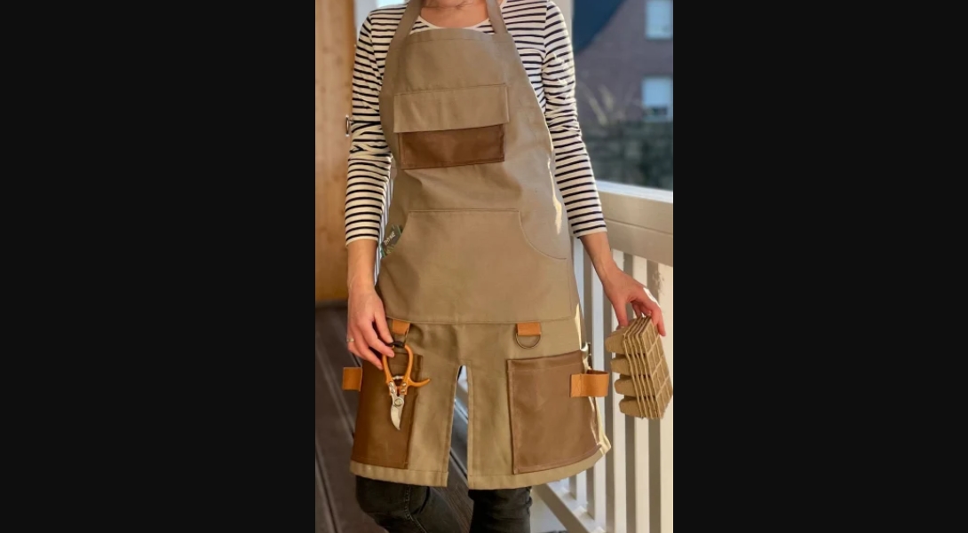 Tuinschort met meerdere zakken