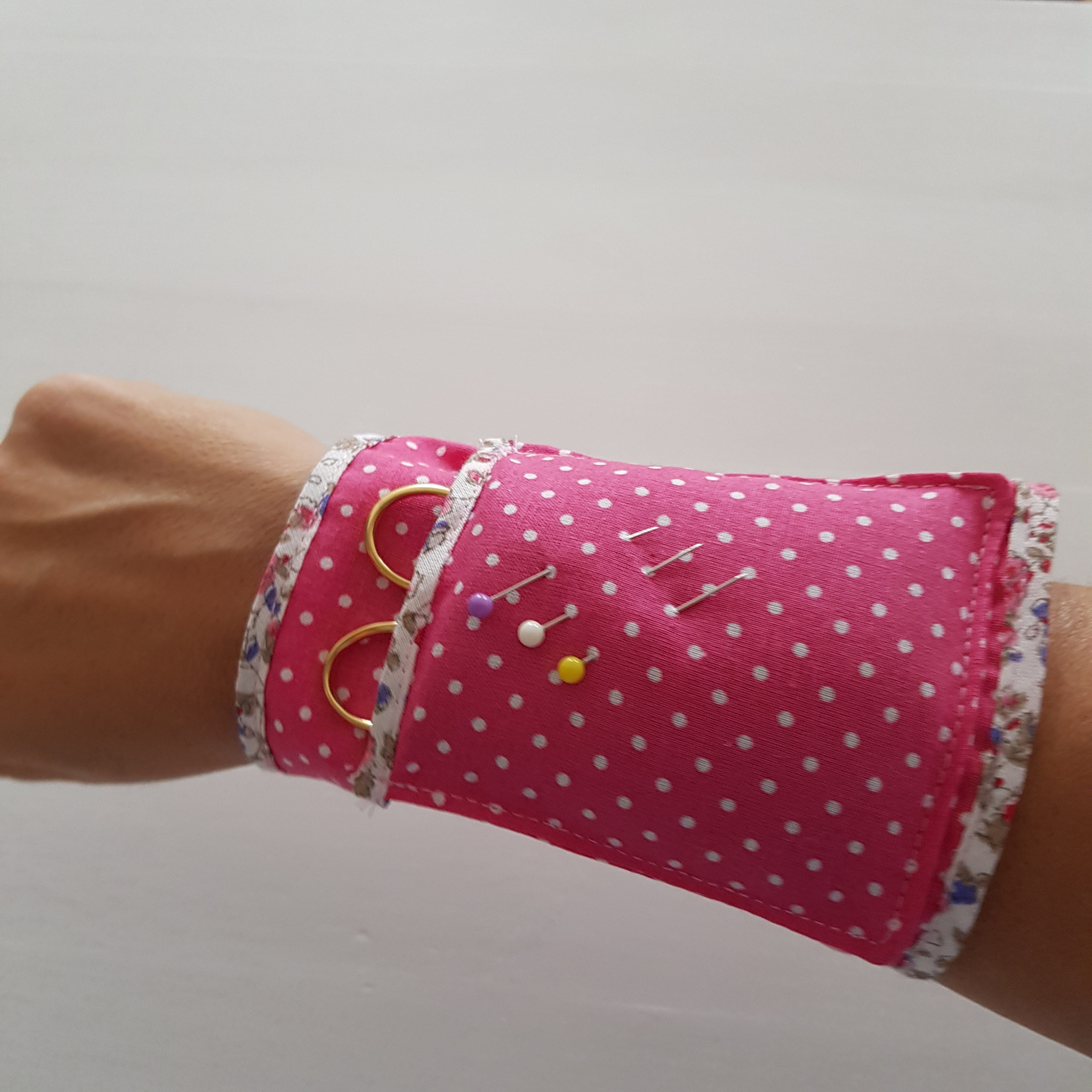Pin Manchet