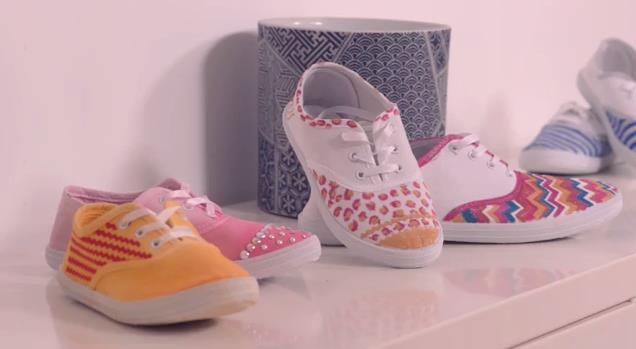 Sneakers aanpassen