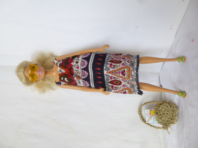 soepele jurk met bandjes voor barbie