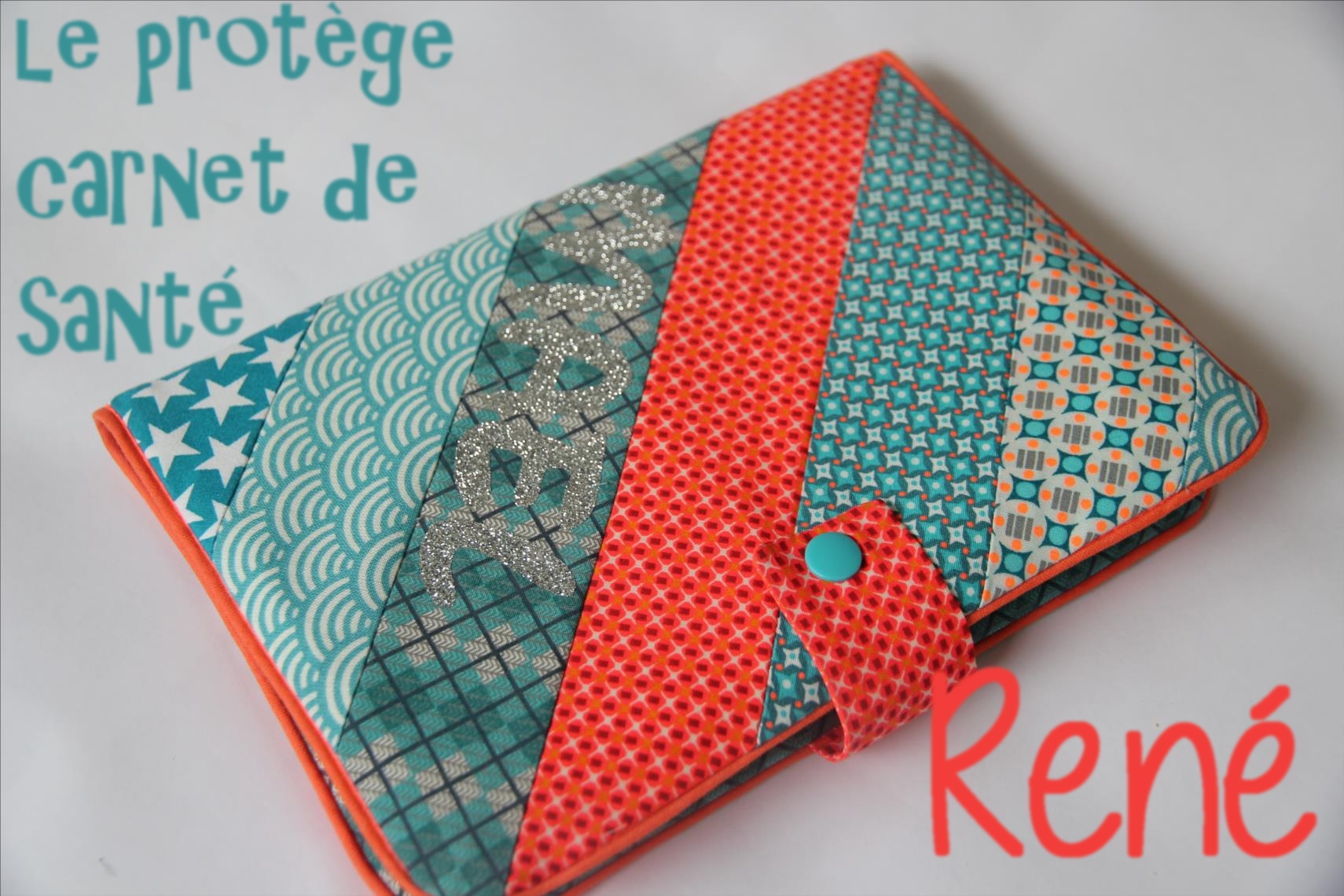 René - le protège carnet de santé