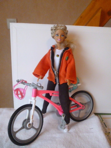 Barbie-pop sportoutfit